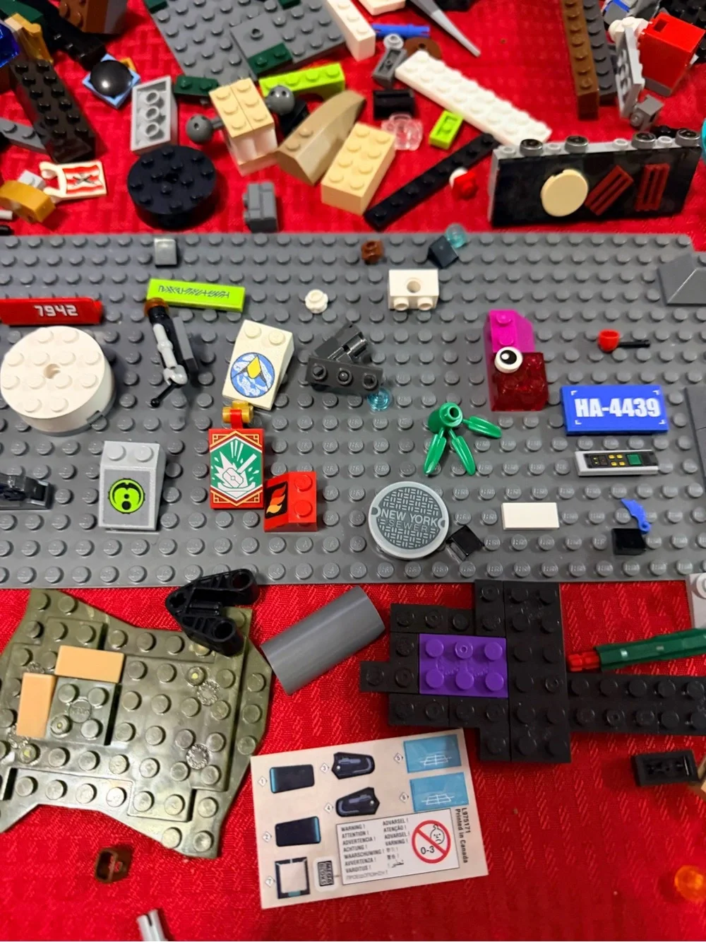 Huge lot of mixed Legos Mario kart, fighter etc w wicked , minifigure